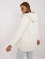 Kurtka MBM KR 2319.37 ecru