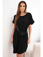 Dámské šaty s krátkým rukávem a kabelkou na řetízku černá