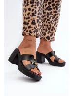 Zazoo 40419 Kožené Dámské Žabky S Výstřihy A Ozdobou Černé