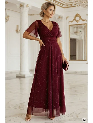 635-5 MELANIA dlouhé lesklé šaty s výstřihem a krátkými rukávy - vínové 635-5 MELANIA dlouhé lesklé šaty s výstřihem a krátkými rukávy - vínové