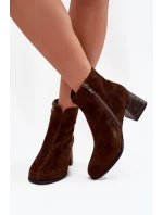 Kožené semišové dámské kotníky na podpatku Maciejka K7202-02 čokoládové