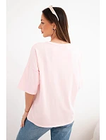 Dámská bavlněná oversize halenka s krátkým rukávem a módním potiskem pudrově růžová Dámská bavlněná oversize halenka s krátkým rukávem a módním potiskem pudrově růžová