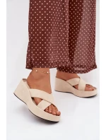 Dámské pantofle na platformě z eko semiše béžové Calorine