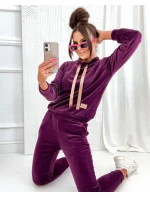 Dámský velurový komplet ve vínové bordó barvě (637)