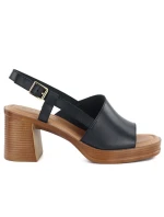 Dámské černé sandály na jehlovém podpatku Potocki 54324