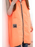 Dámská prošívaná vesta Plus Size s kapucí zapínaná na zip oranžový neon
