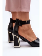 Elegantní černé dámské sandály na podpatku Rosazara Elegantní černé dámské sandály na podpatku Rosazara