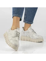 Kožené boty na platformě se stříbrnými květy DP6846 Filippo