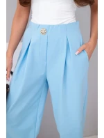 Dámské bavlněné kalhoty s vysokým pasem a ozdobným knoflíkem modré