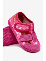 Dětské papuče na suchý zip – růžové Reathiana (s motivem srdíček)