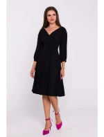 S383 Rozšířené šaty s pouzdrovými rukávy - černé S383 Rozšířené šaty s pouzdrovými rukávy - černé