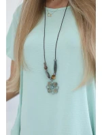 Šaty s kapsami a přívěskem světle mátová