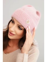 Dámská zimní čepice chlupatá s ozdobným knoflíkem pudrově růžová