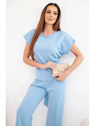Dámský komplet z měkkého úpletu s halenkou s krátkým rukávem a širokými kalhotami modrý Dámský komplet z měkkého úpletu s halenkou s krátkým rukávem a širokými kalhotami modrý