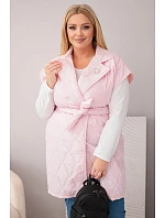 Dámská prošívaná vesta Plus Size s páskem a límcem bonbónově růžová