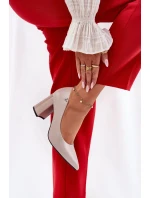 Elegantní dámské lodičky na širokém podpatku Vinceza – šedé Elegantní dámské lodičky na širokém podpatku Vinceza – šedé