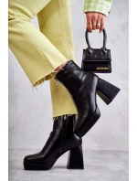 Dámské kozačky na robustních podpatcích se zipem černá Carrera