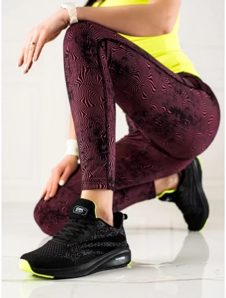 Originální  tenisky dámské černé bez podpatku