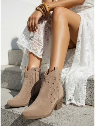 Dámské semišové prolamované boho velbloudí boty FashionStreet ZY1352