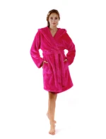 Dámský župan Lilly extra s kapucí 3/4 one size 3320 malinová - Vestis Dámský župan Lilly extra s kapucí 3/4 one size 3320 malinová - Vestis