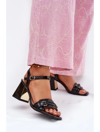 Kožené Lakované Dámské Sandály Na Podpatku Černé Mevonelle