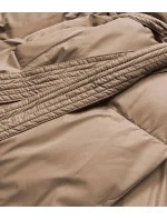 Tmavě béžová dámská zimní přeložená obálková bunda (5m737-84) Tmavě béžová dámská zimní přeložená obálková bunda (5m737-84)