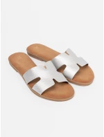 Praktické dámské stříbrné  nazouváky bez podpatku