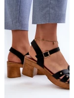 Dámské sandály na podpatku z eko kůže černé Assames