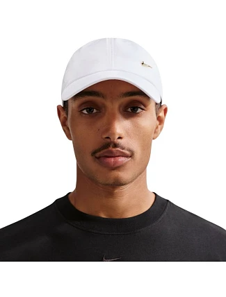 Nike Dri-FIT Club baseballová čepice bílá FB5372 101 Nike Dri-FIT Club baseballová čepice bílá FB5372 101