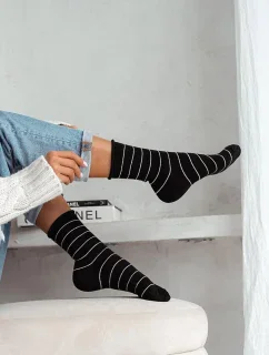 Dámské ponožky bez tlaku v tenkých proužcích 0200.059