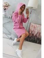 Šaty s kapucí a bočním rozparkem růžové Šaty s kapucí a bočním rozparkem růžové