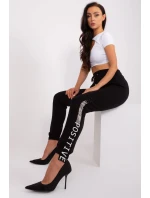 Teplákové kalhoty model 211745 Relevance