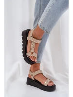 Zdobené sandály na platformě béžové Tatellia