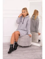 Šaty s kapucí a bočním rozparkem šedé Šaty s kapucí a bočním rozparkem šedé