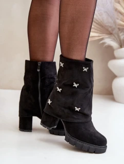 Zdobené boty s ohrnutým svrškem na podpatku černé Esadora