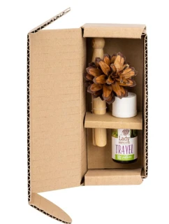 Pani Szyszka VERTICAL TRAVEL set 1 x Pani Szyszka + 1 směs esenciálních olejů (LP-VERTICAL-TRAVEL)