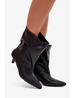 Vklouznutí Dámské Kotníkové Boty S Volnou Špičkou Černé Jessalia