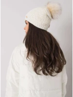 Dámská čepice 15 bílá