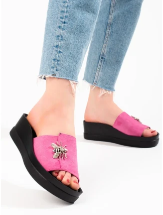 Jedinečné nazouváky dámské růžové na klínku Jedinečné nazouváky dámské růžové na klínku