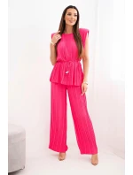 Dámský viskózový plisovaný komplet s vázací halenkou a širokými kalhotami růžový