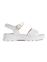 Praktické bílé  sandály dámské platforma