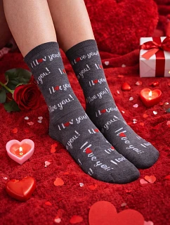 PERFECT WOMAN Valentýnské vzorované ponožky pro ženy