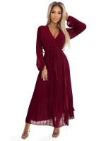 537-1 Plisované šifonové šaty s výstřihem, dlouhými rukávy a vázaným páskem - Bordeaux