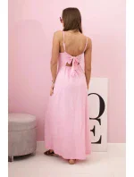 Dámské šaty na ramínka s rozšířeným spodkem světle růžová