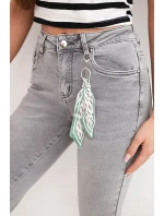 Dámské džíny Mom Fit s vysokým pasem a ozdobným přívěskem grafitová