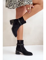 Zateplené dámské boty na nízkém podpatku s ozdobnými pásky D&A MR880-027 černé