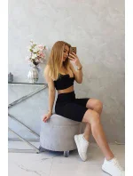 Souprava s kalhotami s vysokým pasem černé barvy Souprava s kalhotami s vysokým pasem černé barvy