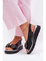 Dámské kožené sandály na klínu s mašlí Zazoo 1882 černé