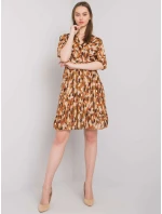 Šaty DHJ SK 11332.67P světle hnědé Šaty DHJ SK 11332.67P světle hnědé