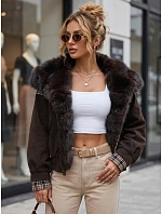 Krátká dámská semišová bunda s kožešinou, hnědá, FashionStreet TY5843 Krátká dámská semišová bunda s kožešinou, hnědá, FashionStreet TY5843